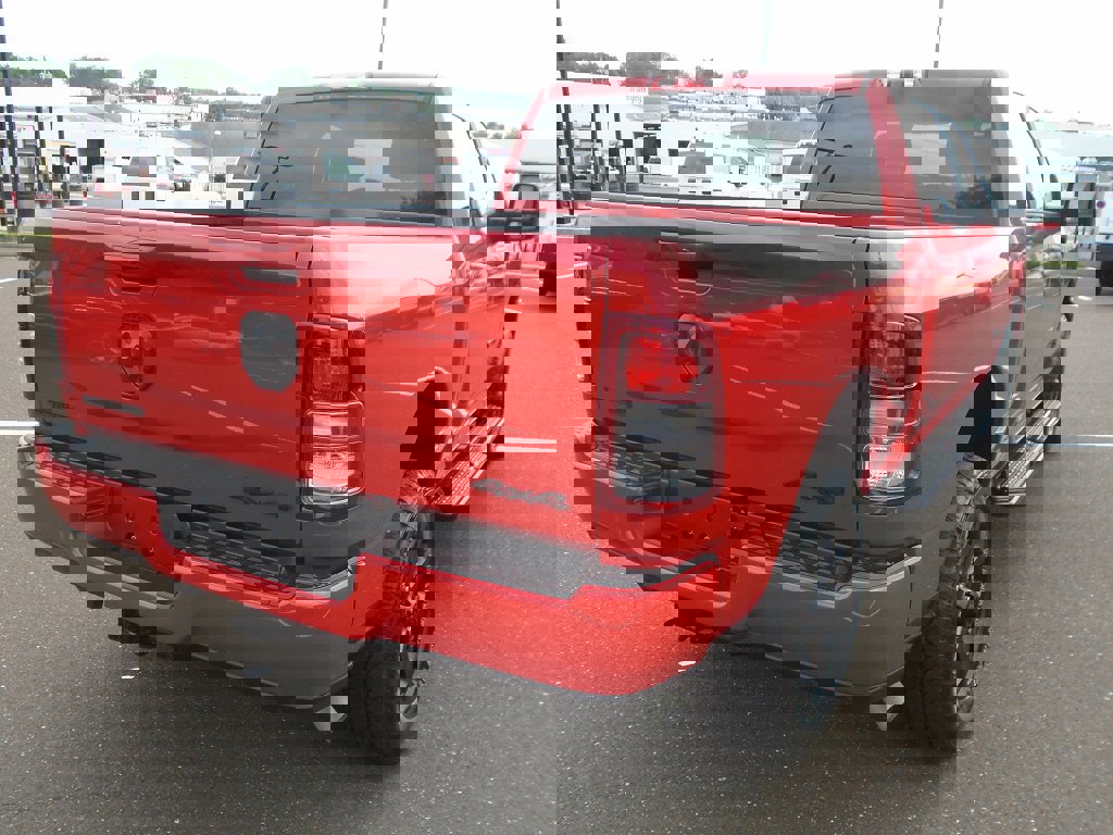 3C6UR5DJ3RG382581