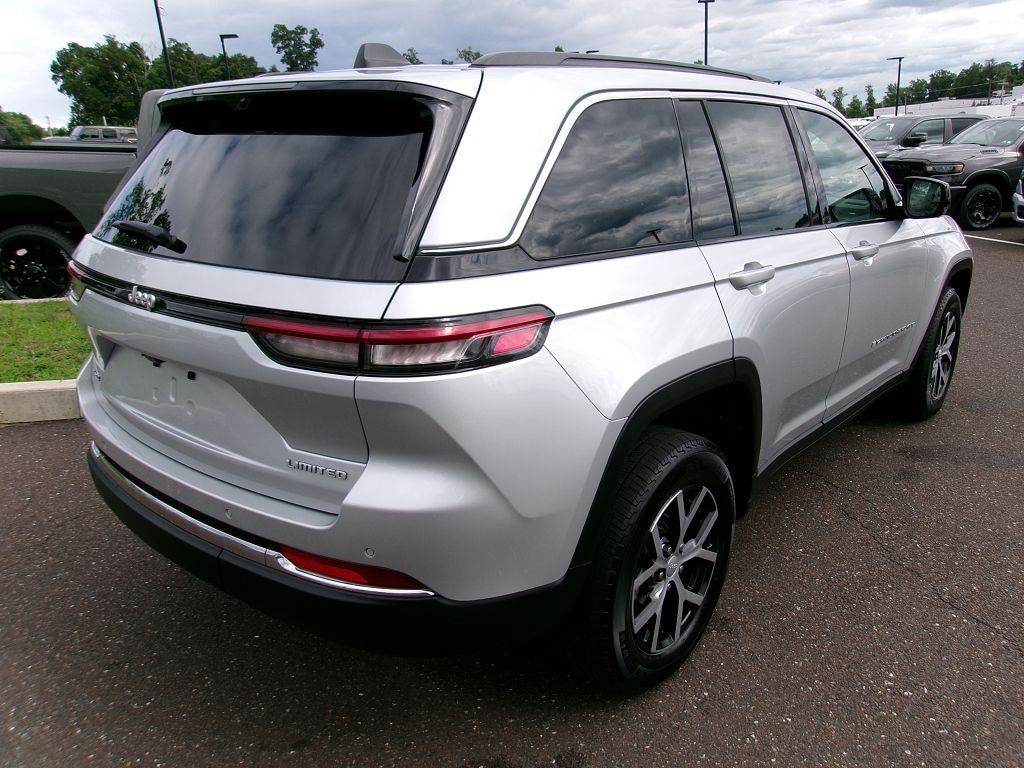 Certified 2025 Jeep Grand Cherokee Limited SUV