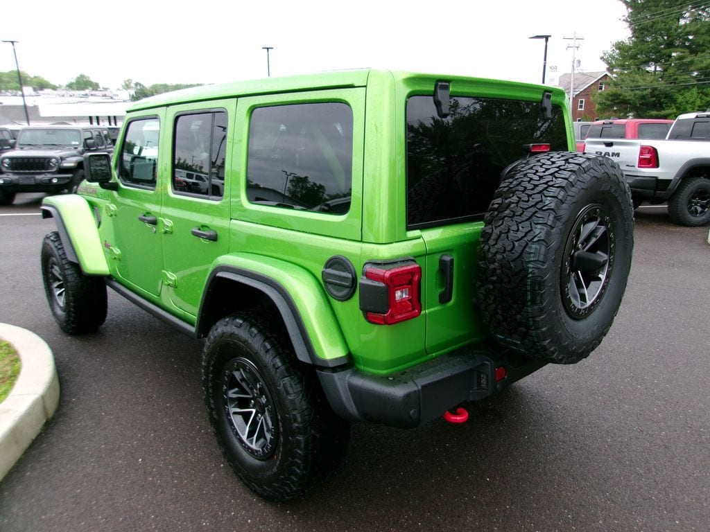 New 2026 Jeep Wrangler Rubicon X Sport Utility