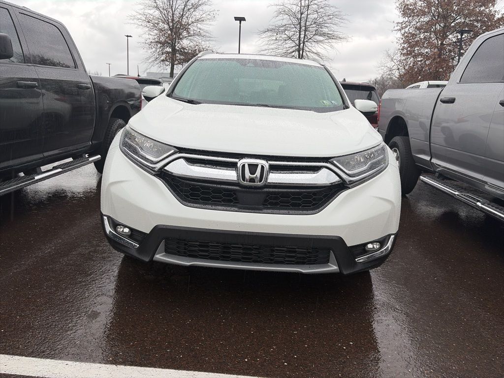 2019 Honda CR-V Touring photo 2