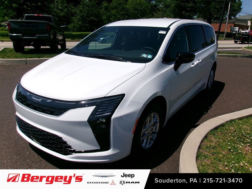 2027 Chrysler Pacifica Select's photo