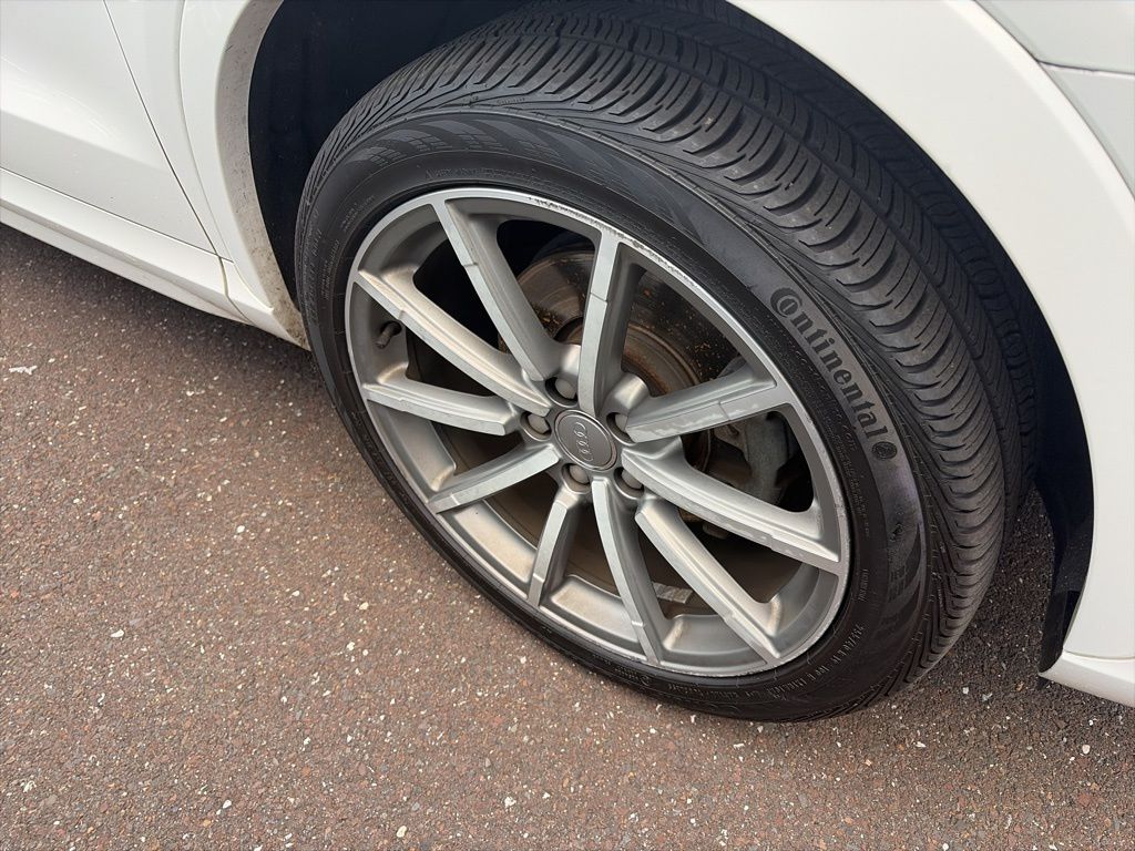 2018 Audi Q3 Premium Plus photo 4