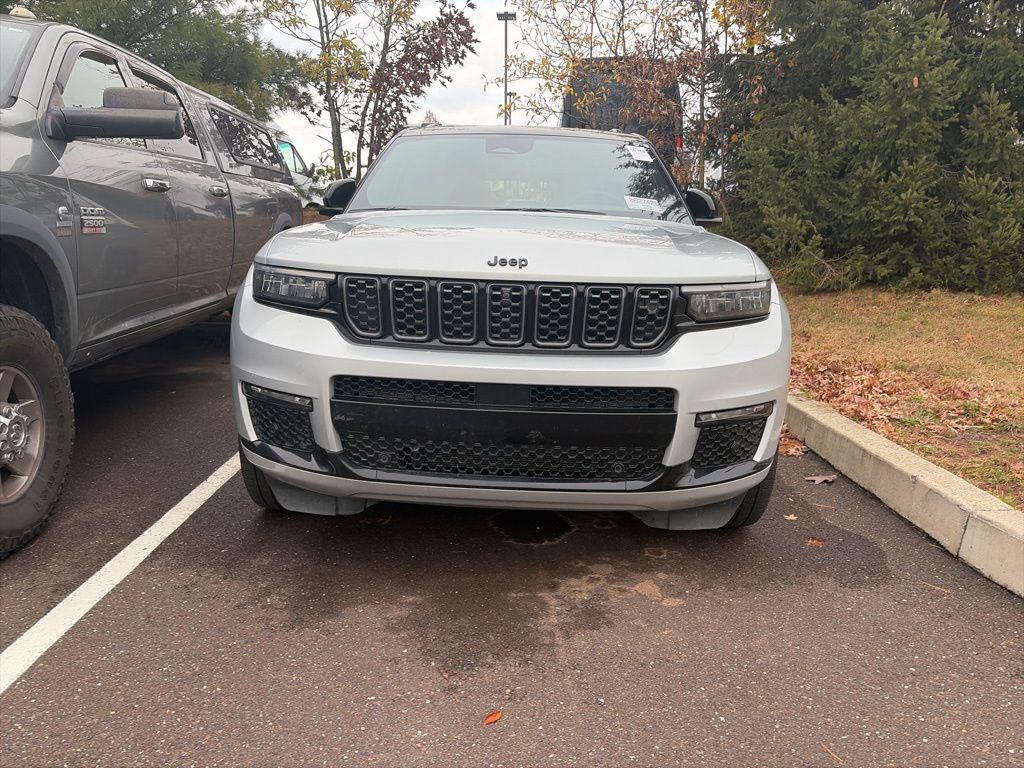 2024 Jeep Grand Cherokee L Summit Reserve photo 2
