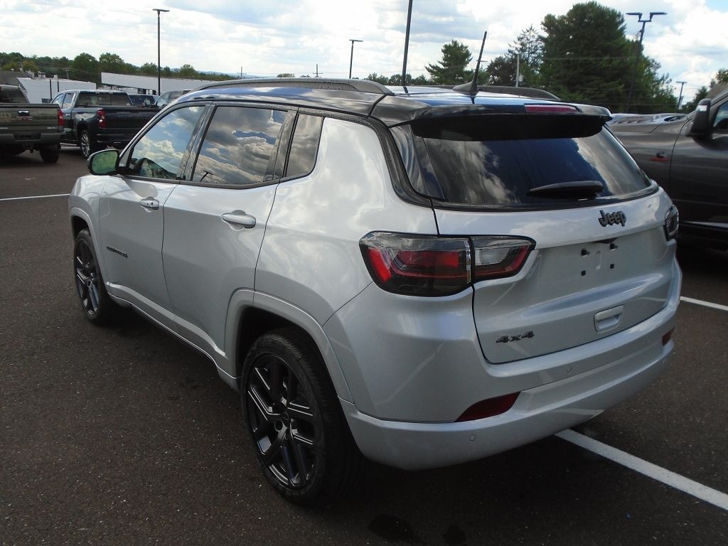 New 2025 Jeep Compass Limited Sport Utility