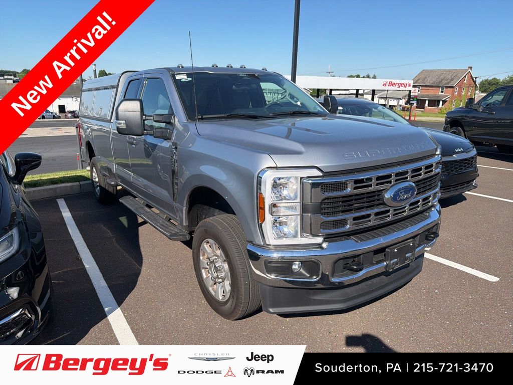 2024 Ford F-250 XL 4x4 SuperCab 8' Box's photo