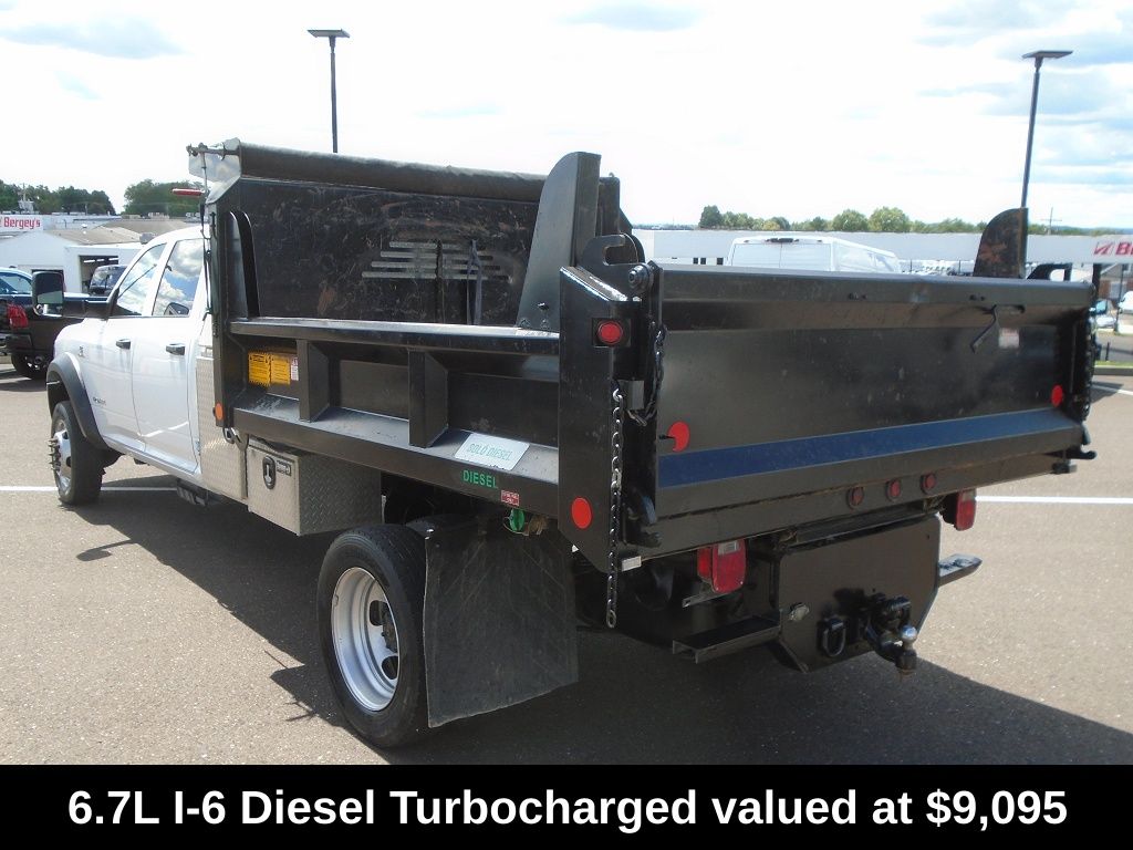 2022 Ram 4500 Tradesman photo 3