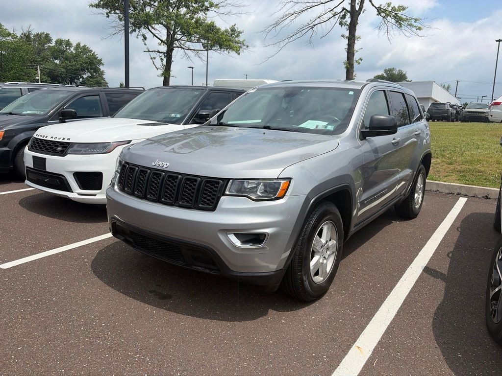 Used 2017 Jeep Grand Cherokee Laredo SUV