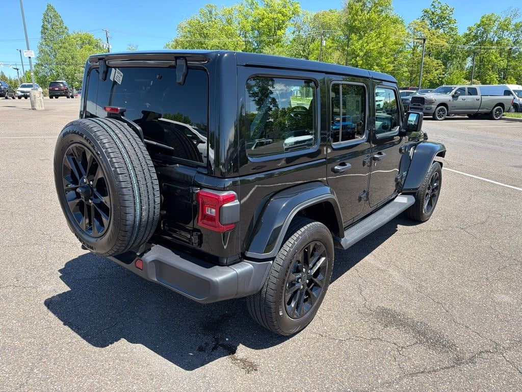 Certified 2025 Jeep Wrangler Sahara 4xe SUV