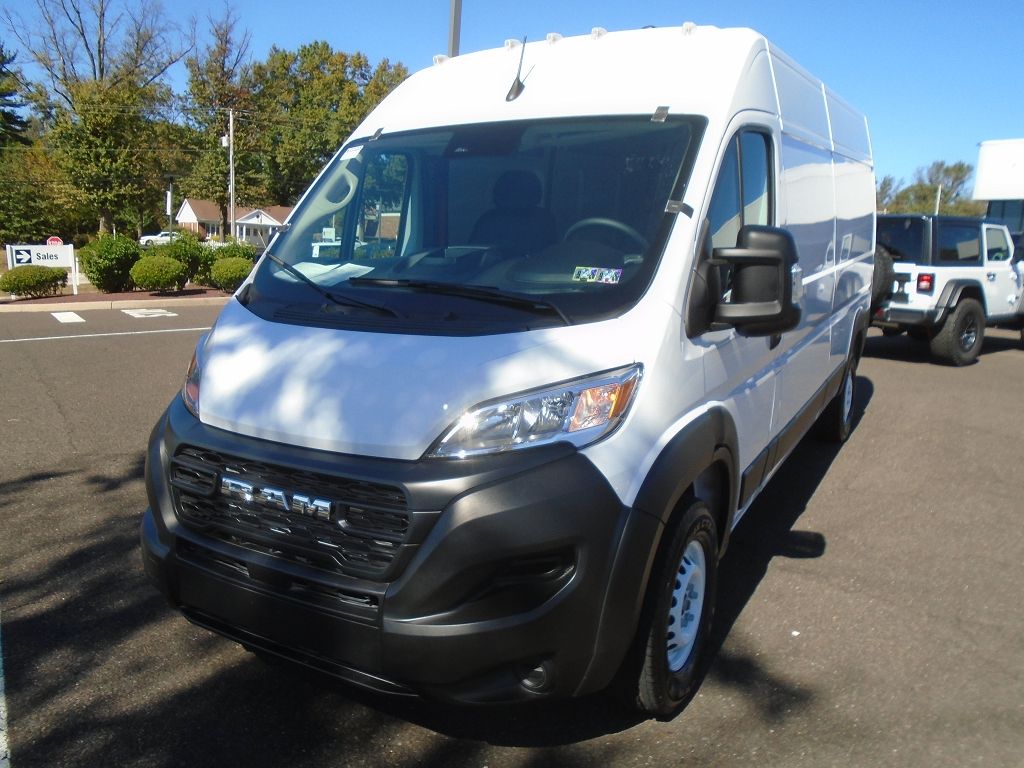 2025 Ram ProMaster 2500 Cargo Van photo 3