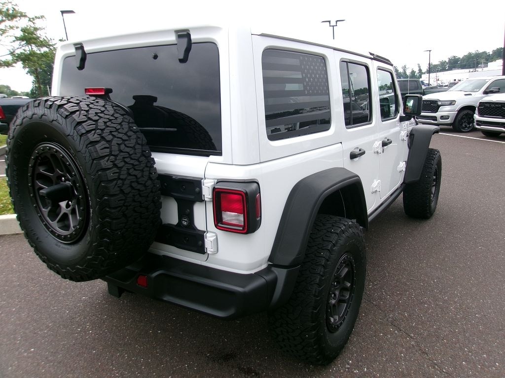 Used 2022 Jeep Wrangler Unlimited High Tide SUV
