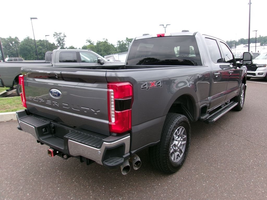 Used 2026 Ford F-250SD Lariat Truck