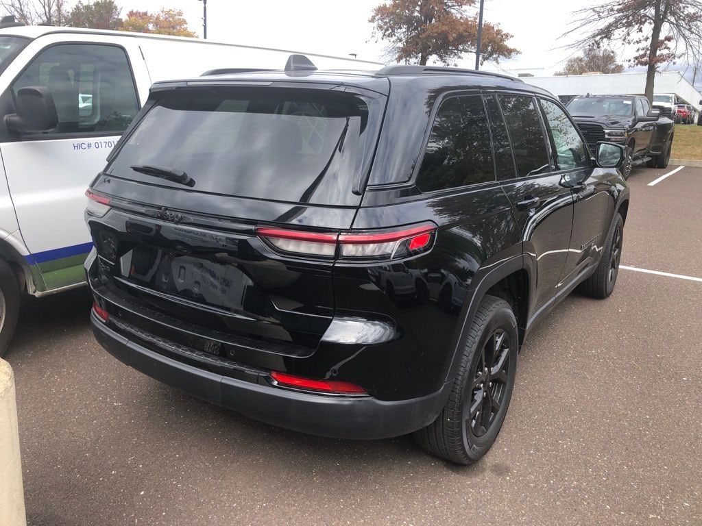 Certified 2024 Jeep Grand Cherokee Altitude X SUV