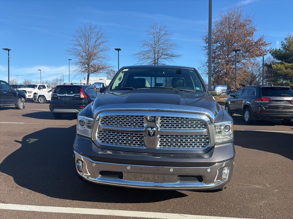 2018 Ram 1500 Laramie photo 2
