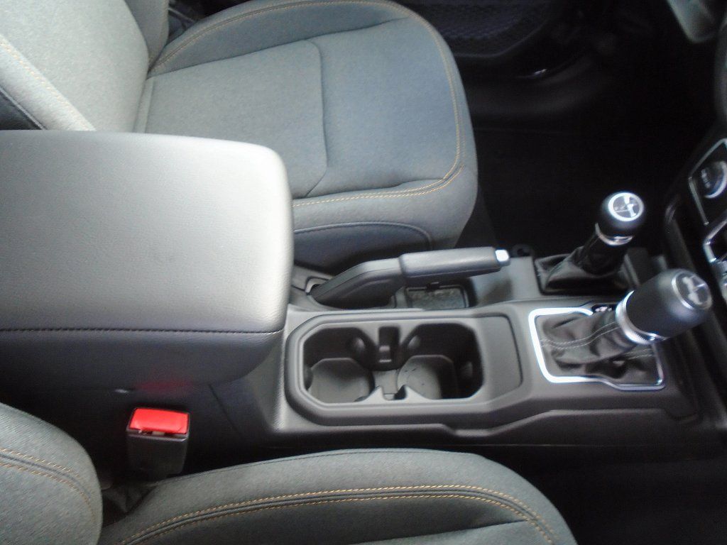 2025 Jeep Wrangler 4-Door Sport S - Photo 13