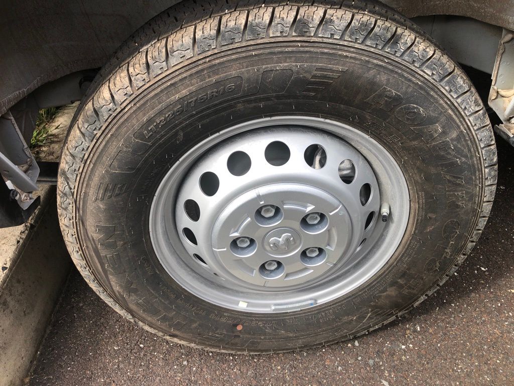 2025 Ram ProMaster 2500 Cargo Van photo 2