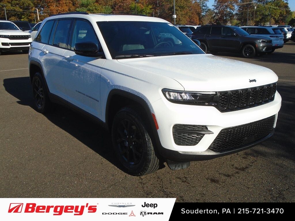 New 2025 Jeep Grand Cherokee Altitude X Sport Utility