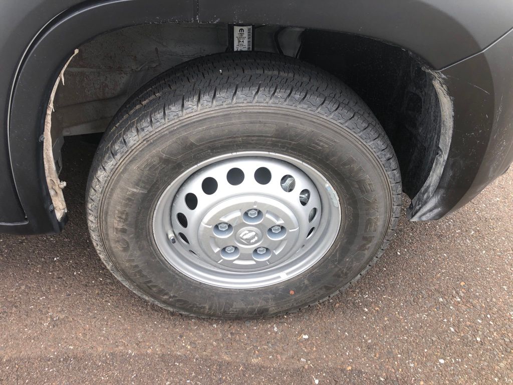 2025 Ram ProMaster 3500 Cargo Van photo 2