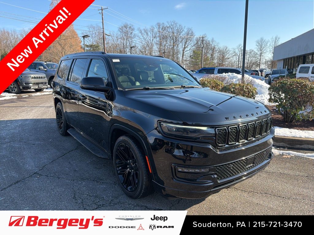 2022 Jeep Wagoneer Series III's photo
