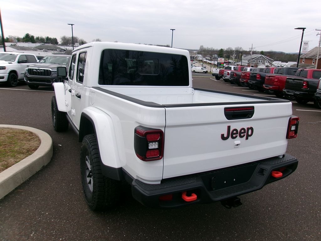 New 2026 Jeep Gladiator Mojave Pickup