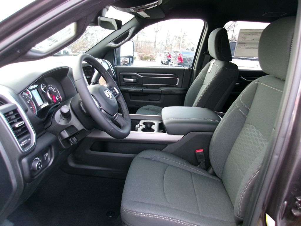 2026 RAM 2500 Big Horn - Photo 8