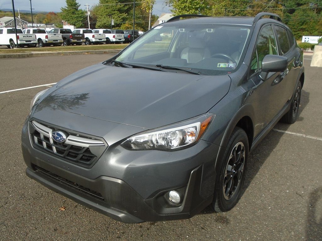 2023 Subaru Crosstrek Premium photo 3
