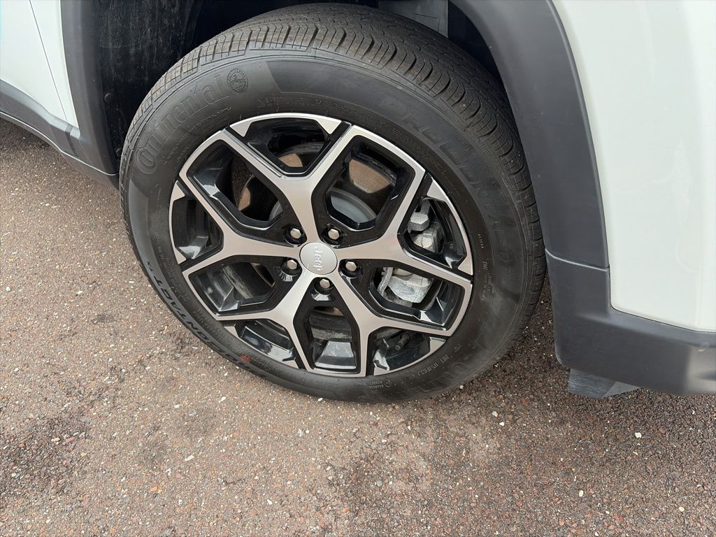 2024 Jeep Compass Limited photo 4