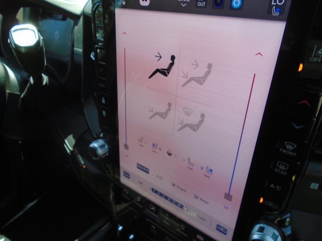 2025 RAM 2500 Limited - Photo 20