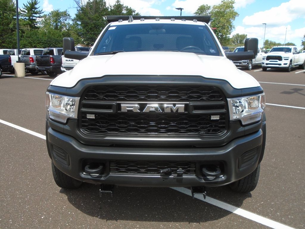 2022 Ram 4500 Tradesman photo 3