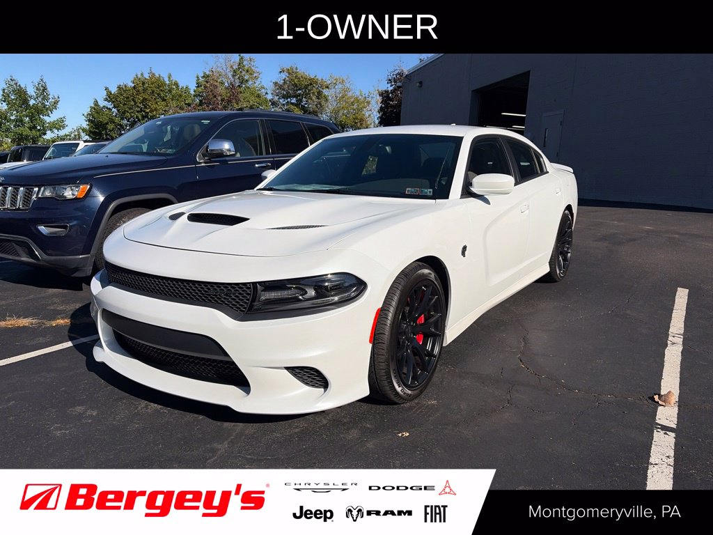 2016 Dodge Charger SRT Hellcat Sedan
