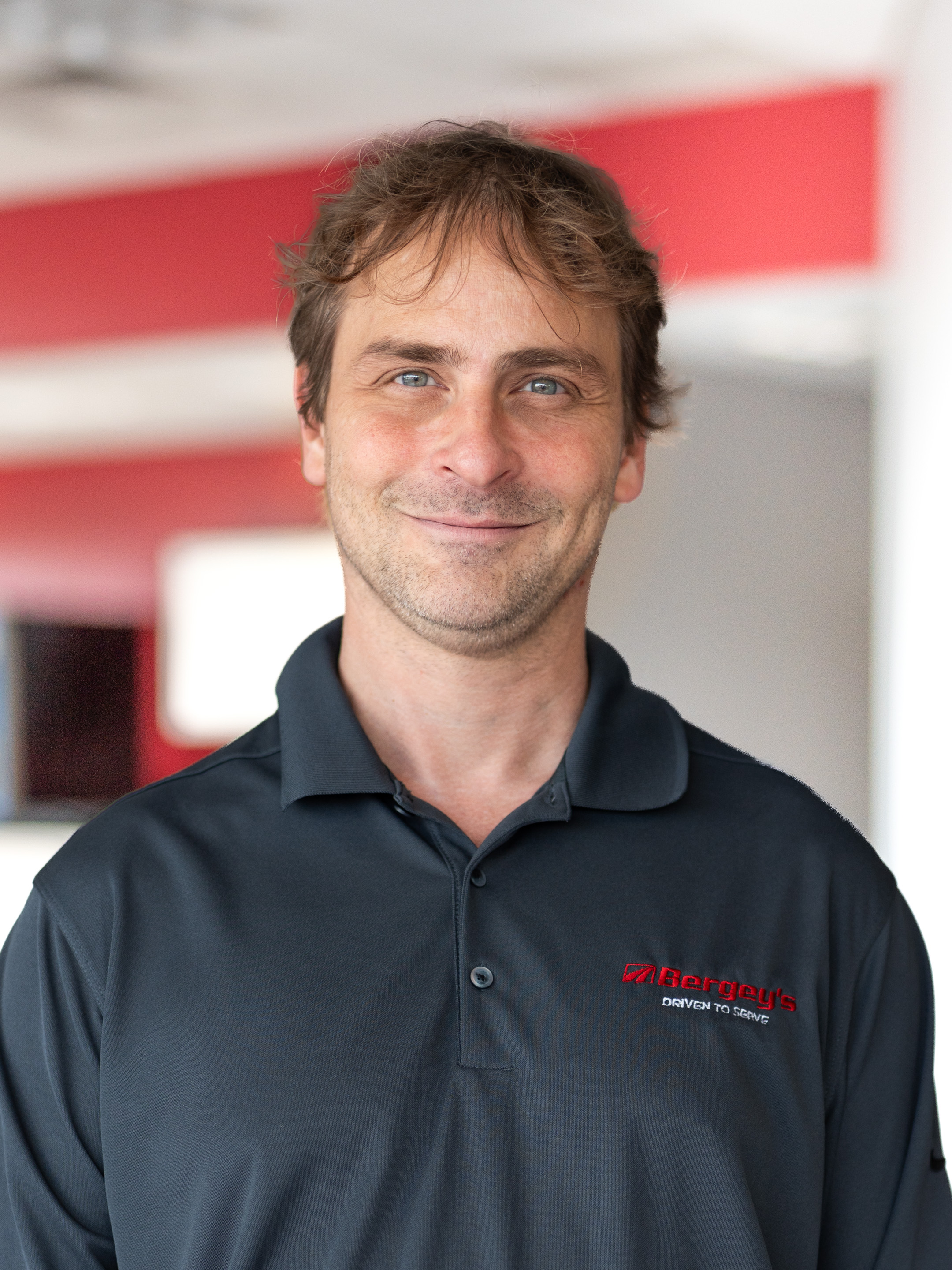 Staff member Seth Segal from ID_5ffdd9