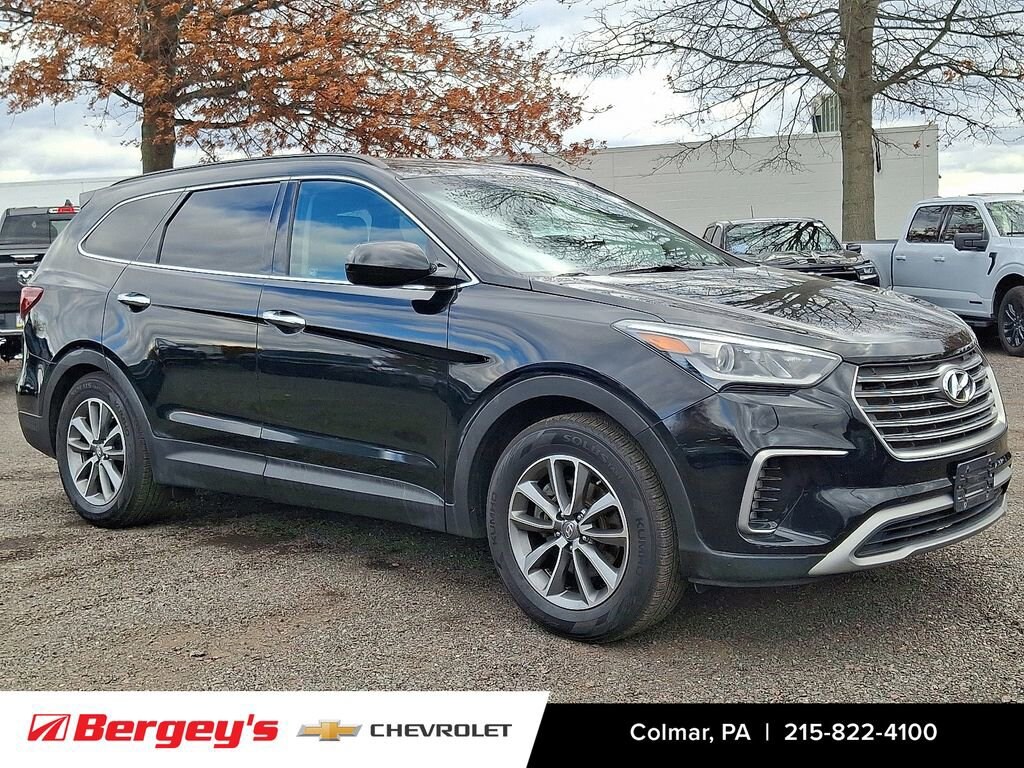 Used 2018 Hyundai Santa Fe SE SUV