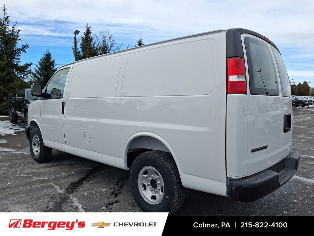 New 2025 Chevrolet Express Cargo 2500 WT Van
