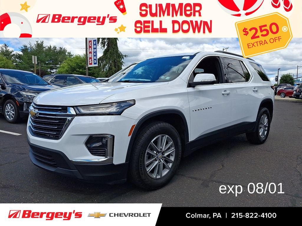 Used 2023 Chevrolet Traverse LT Cloth SUV