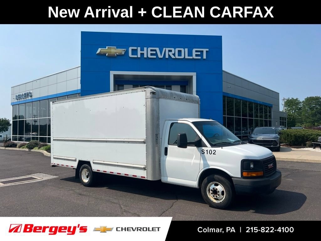 Used 2015 GMC Savana Cutaway 3500 Base Cutaway Van
