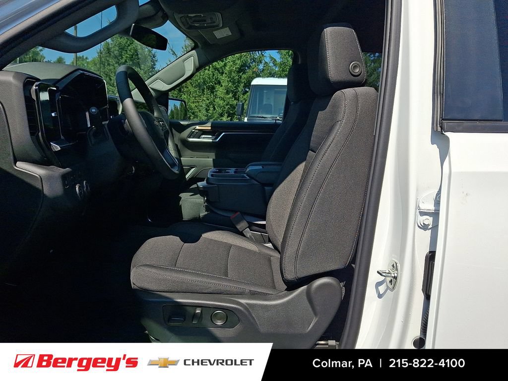 2026 Chevrolet Silverado 1500 LT - Photo 10