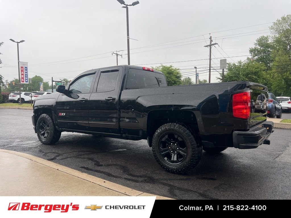 Used 2017 Chevrolet Silverado 1500 LT Truck