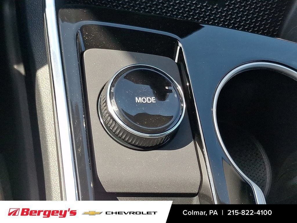 2026 Chevrolet Equinox LT - Photo 18