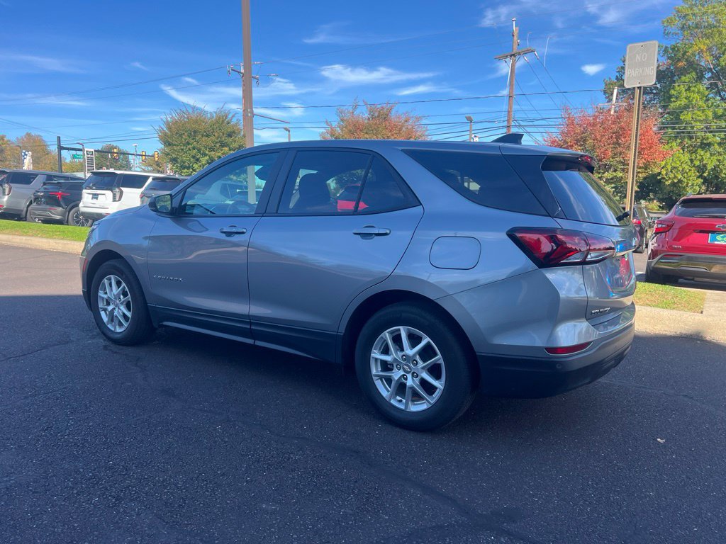 Used 2024 Chevrolet Equinox LS SUV