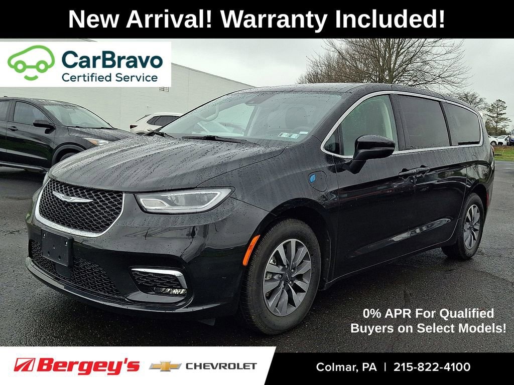 Used 2023 Chrysler Pacifica Hybrid Touring L