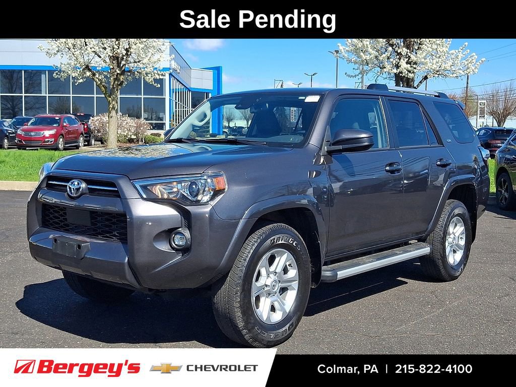 2023 Toyota 4Runner SR5 4WD V6's photo