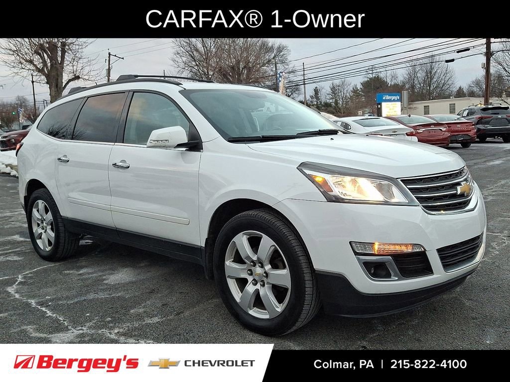 Used 2017 Chevrolet Traverse LT SUV