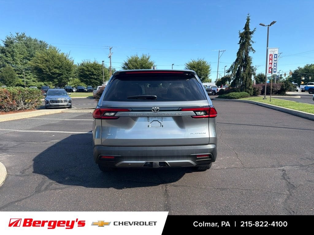 Used 2025 Toyota Grand Highlander Platinum SUV