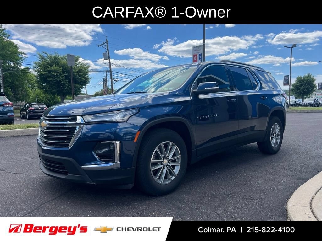 Used 2023 Chevrolet Traverse LT Cloth SUV
