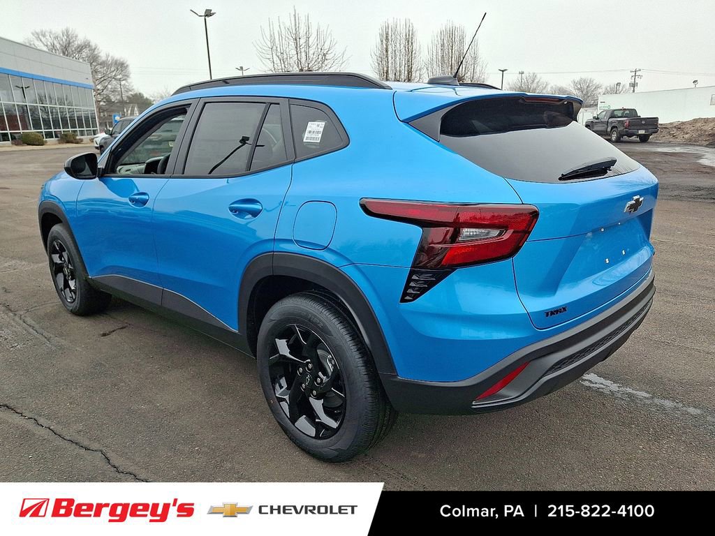 2026 Chevrolet Trax LT - Photo 4