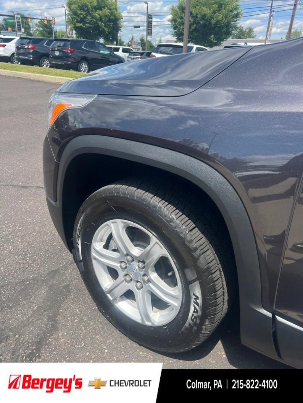 Used 2017 GMC Acadia SLE SUV