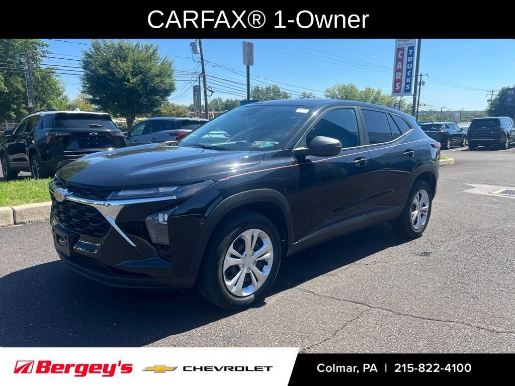 Used 2024 Chevrolet Trax LS SUV