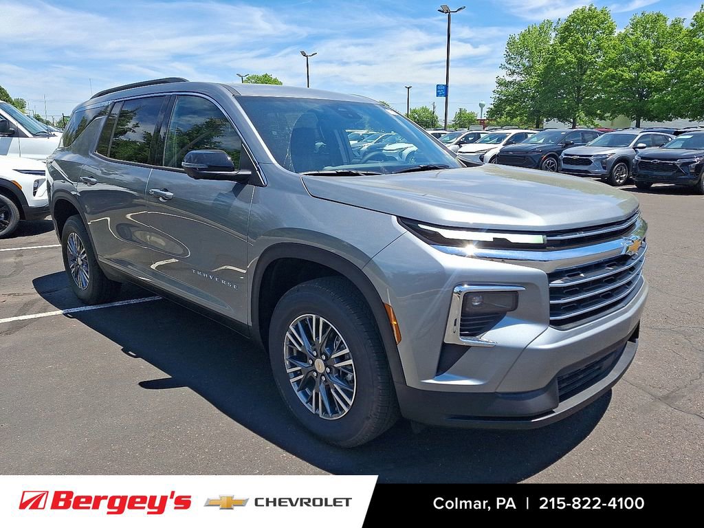 2026 Chevrolet Traverse LT - Photo 2