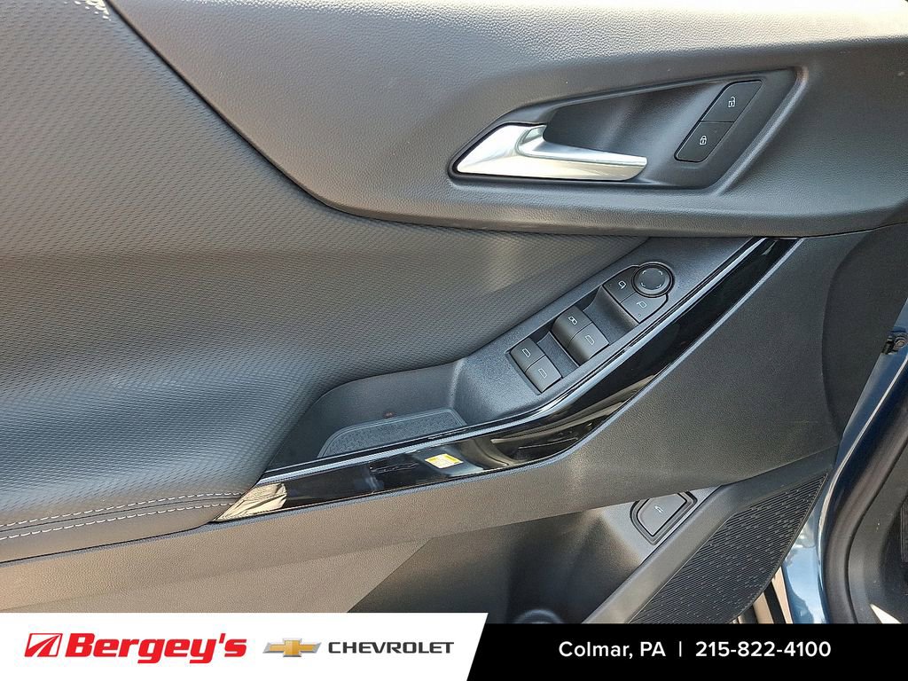 2026 Chevrolet Equinox LT - Photo 9