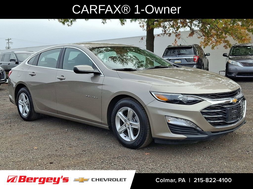 2024 Chevrolet Malibu 1LT photo 3