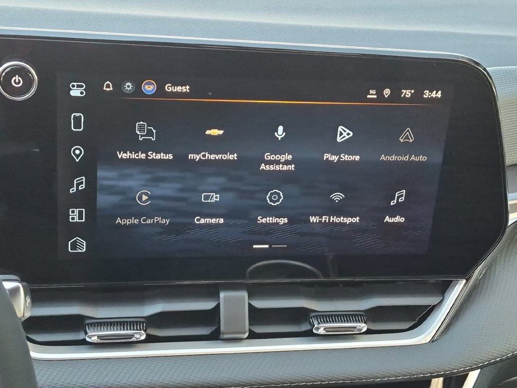 2027 Chevrolet Equinox LT - Photo 20
